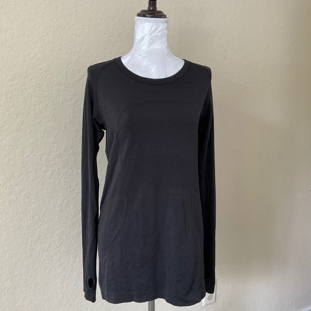 Lululemon Athletica Long Sleeve Active Top Womens Black Thumbhole Athletic Shirt